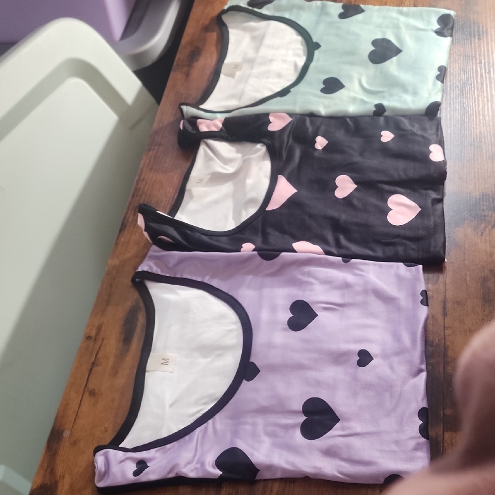3pcs Size 6/M Women's Heart Print Sleeveless Camisole, Nightgown, Home wear Set